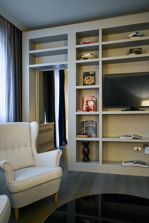 Cornalia Suite,1196465275:JPEG