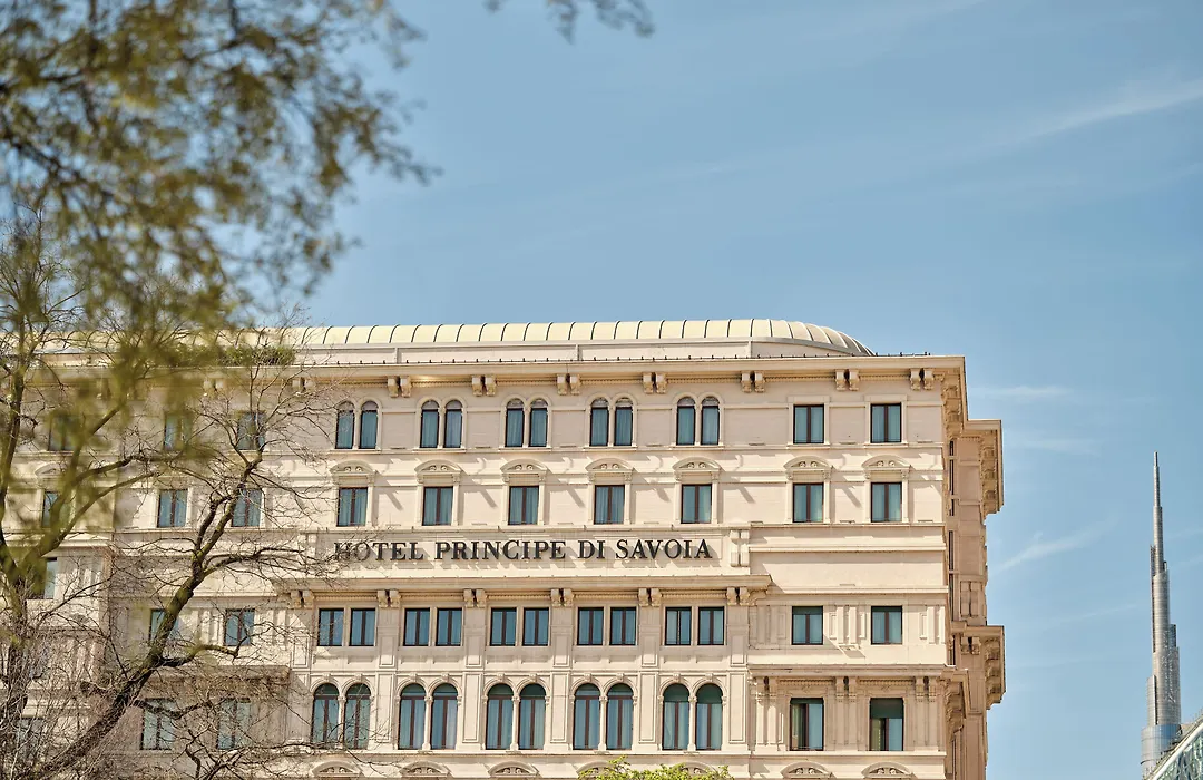 Hotel Principe Di Savoia - Dorchester Collection-1