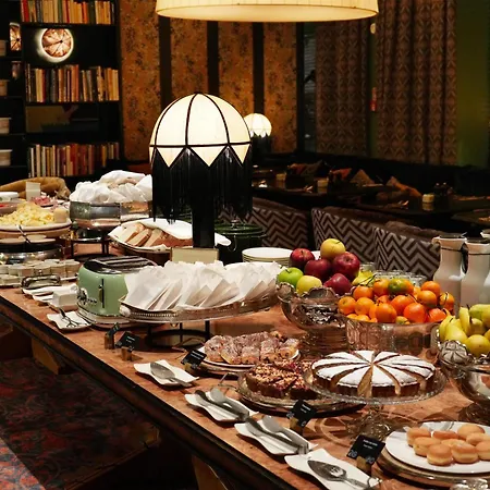 Radisson Collection Hotel, Santa Sofia Milan-3