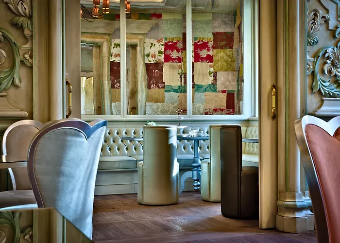 Milan 5 Star HotelsChateau Monfort - Relais & Chateaux